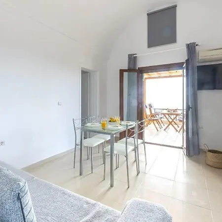 Apartment Modern Naya Escape In Santorini With Captivating Sea Views *